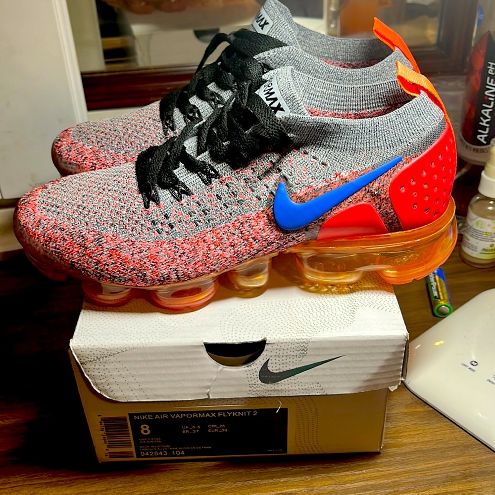 Brand New never worn Vapormax FK 2